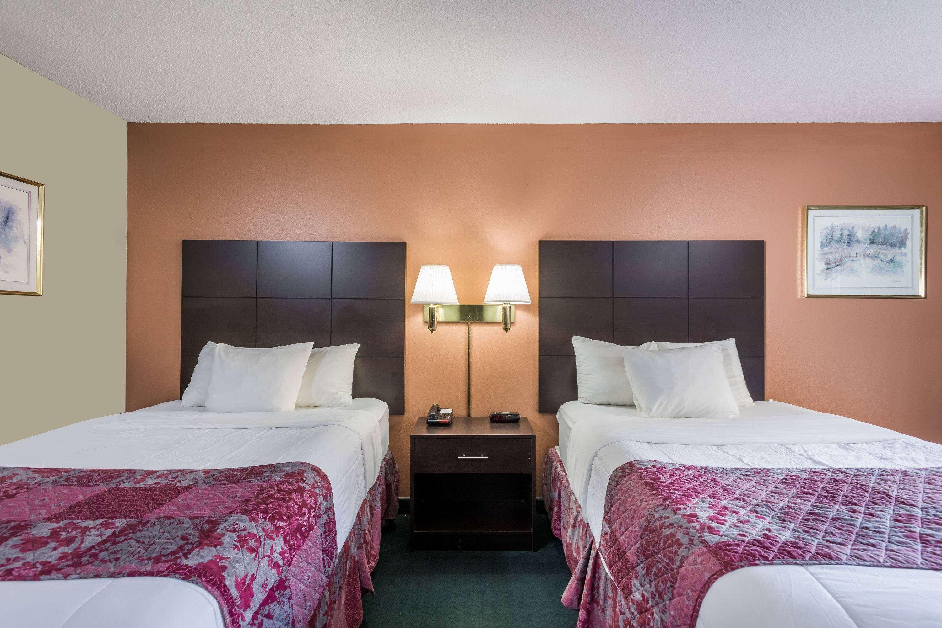 Days Inn By Wyndham Jellico - Tennessee State Line Dış mekan fotoğraf
