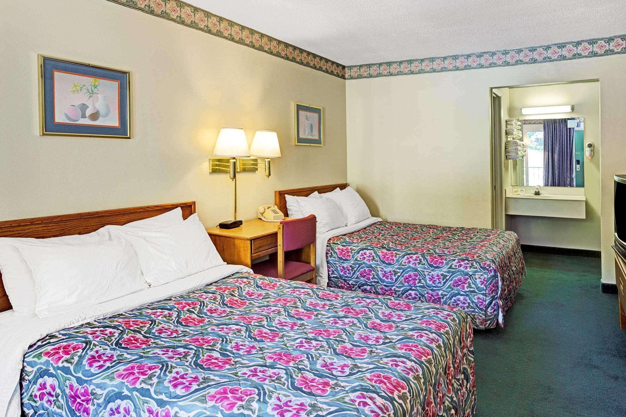 Days Inn By Wyndham Jellico - Tennessee State Line Dış mekan fotoğraf